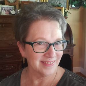 Meet your Posher, Cindy